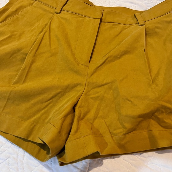 Tibi Shorts Size 2 - Picture 2 of 4